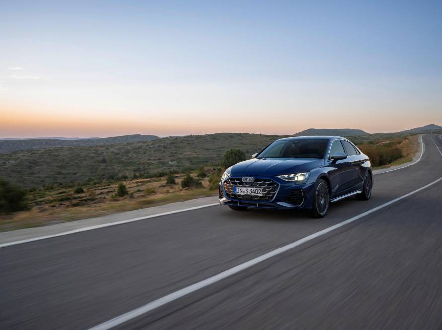 Descubra o Novo Audi A3: Tecnologia de Vanguarda e Interior Panorâmico - Auto Maran Coimbra
