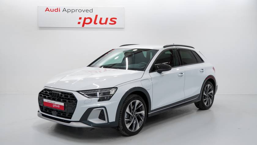 Audi A3 allstreet TFSIe 150 kW SE - Auto Maran Coimbra