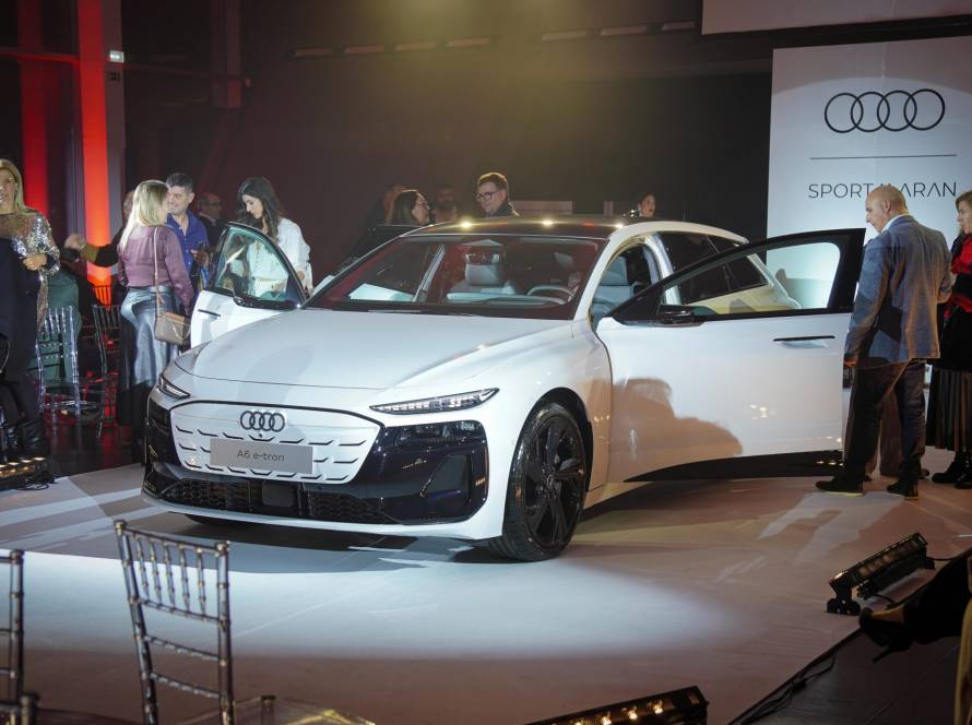 Novo Audi A6 e-tron