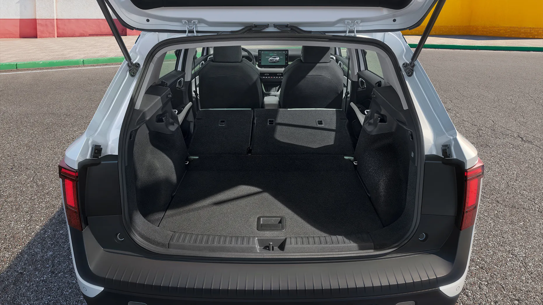 Bagageira do Škoda Epiq com 475 litros